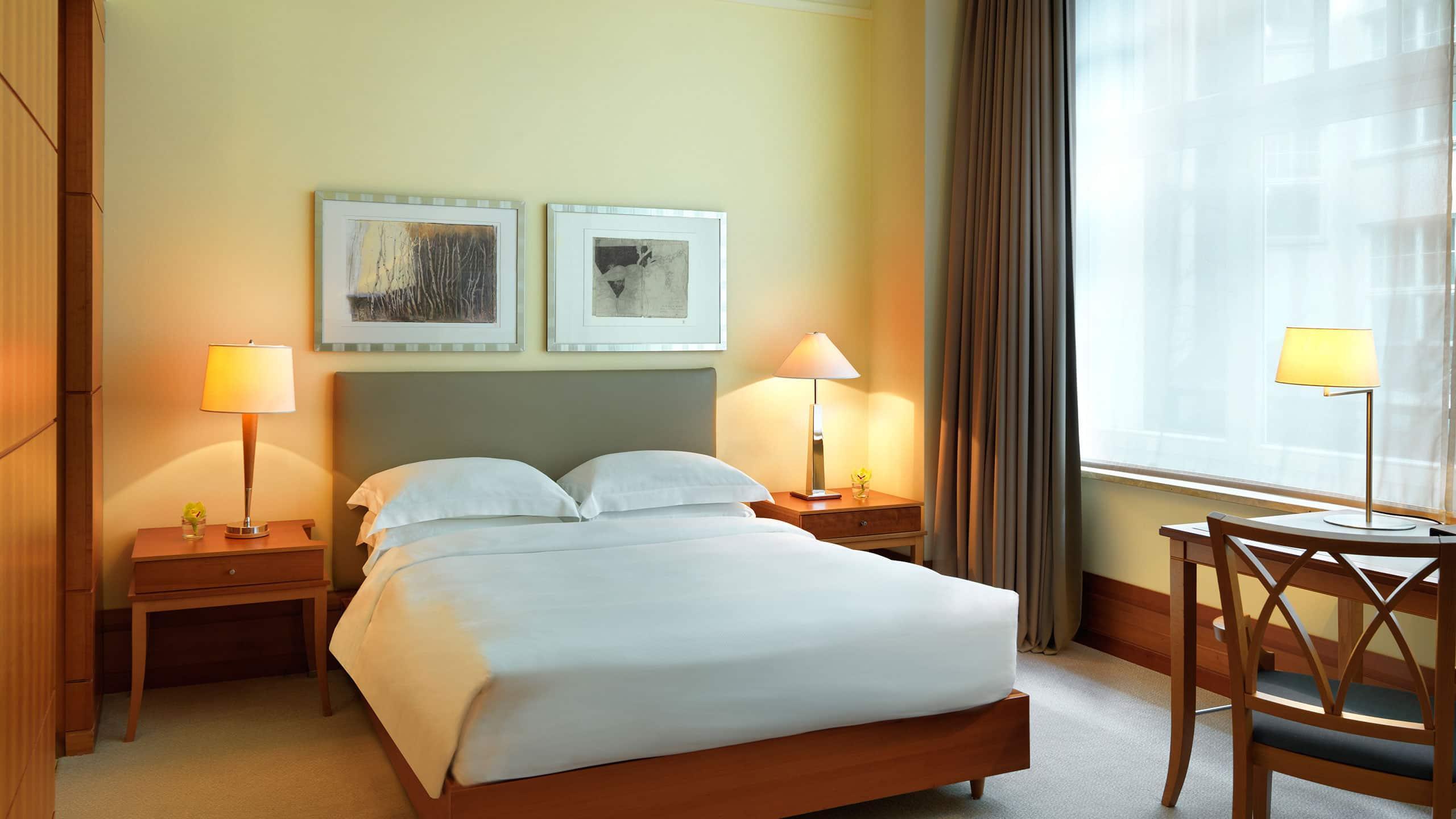 Conrad Hamburg Hotel Exterior photo A room at the hotel