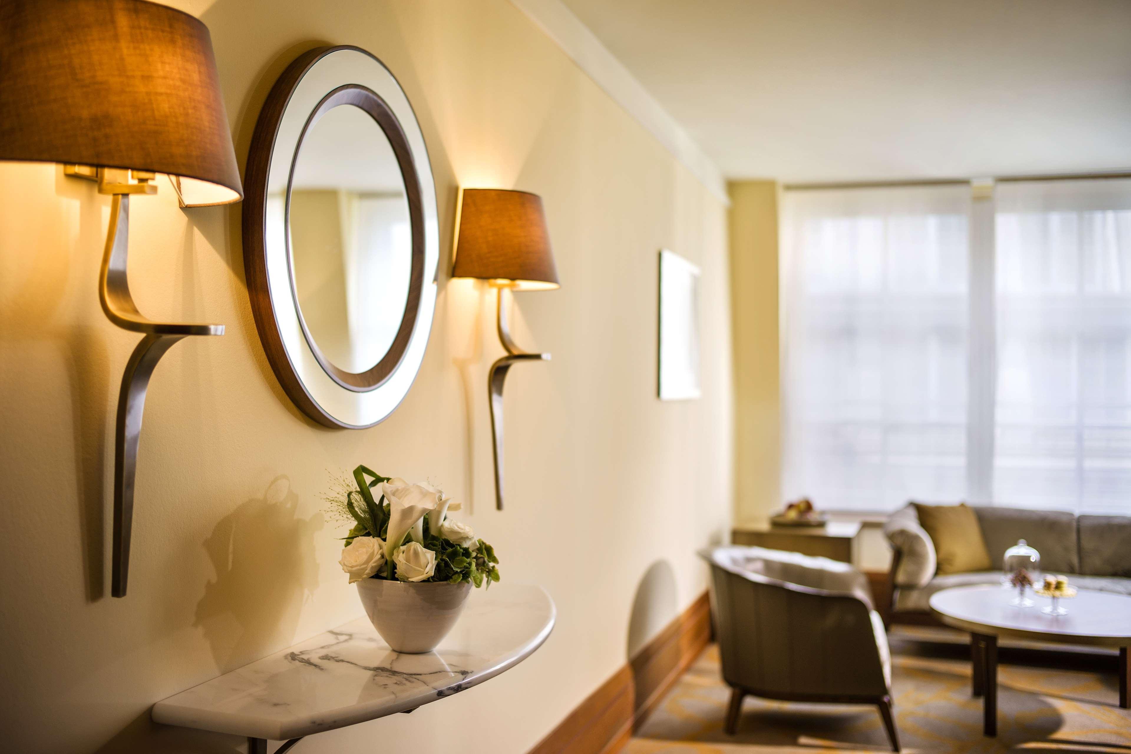 Conrad Hamburg Hotel Exterior photo A suite at the Fairmont San Francisco