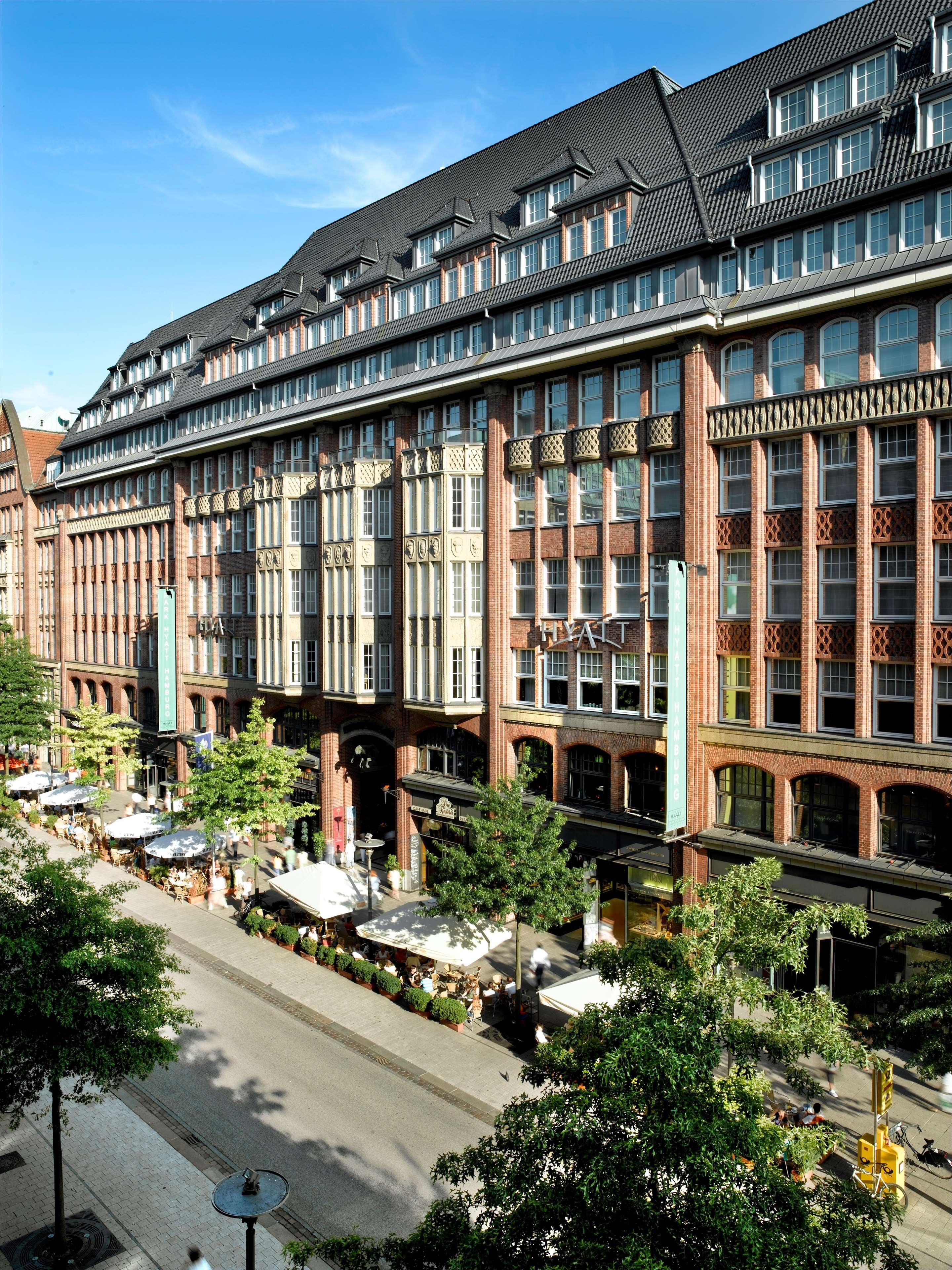 Conrad Hamburg Hotel Exterior photo The Chilehaus in Hamburg